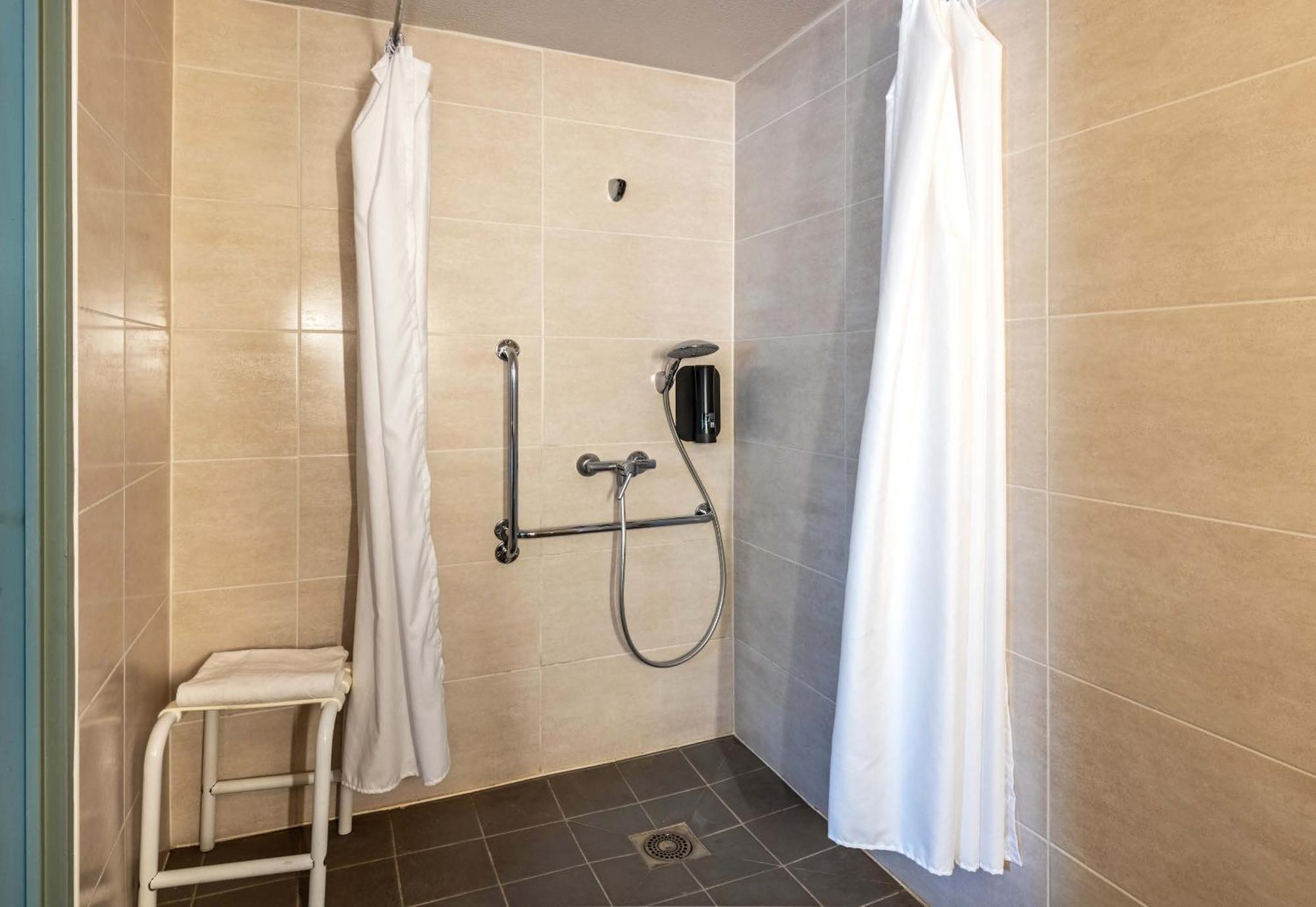 B&B Hotel Morlaix Saint-Martin-des-Champs  Exterior foto