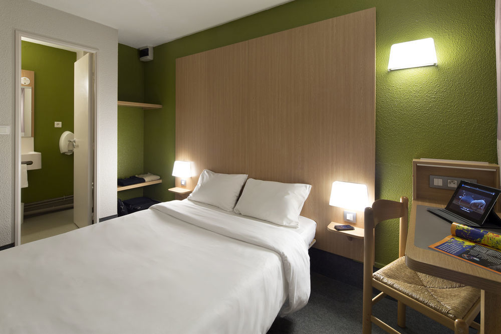 B&B Hotel Morlaix Saint-Martin-des-Champs  Exterior foto