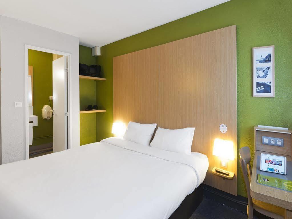 B&B Hotel Morlaix Saint-Martin-des-Champs  Exterior foto